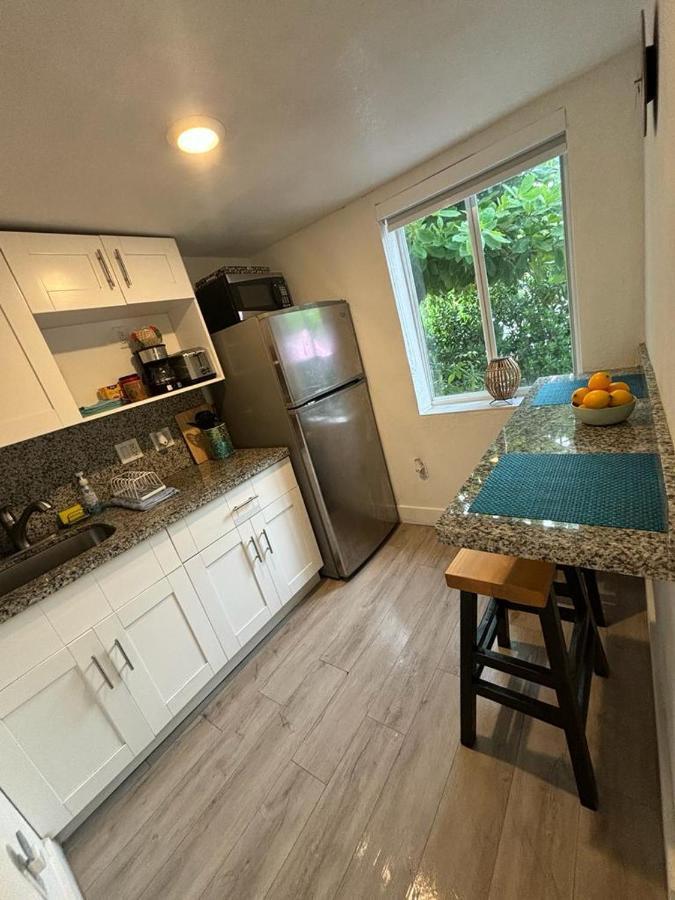 Nice 2 Twin Bedroom - Best Central Location In Miami - Luggage Storage, Parking And Laundry For Free!!!! Eksteriør billede